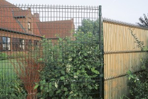 Bepaal zelf de openheid van uw tuinafscheiding