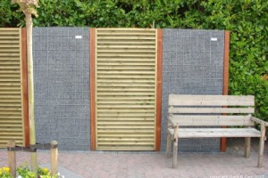 Een tuinwand van grind