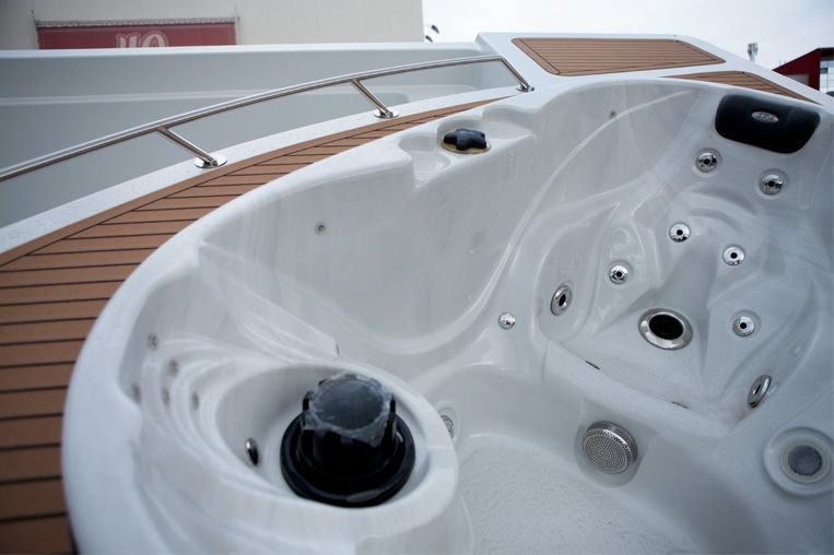 Zwembad type Yacht Pool Ceramic Pools) De Tuinen van Appeltern