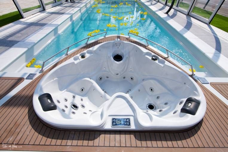 Zwembad type Yacht Pool Ceramic Pools) De Tuinen van Appeltern