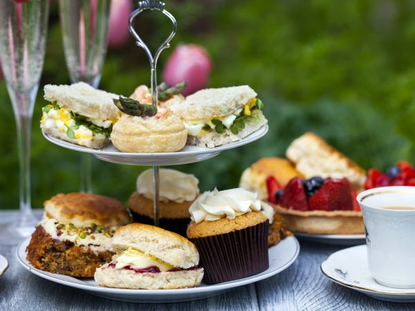 High-Tea