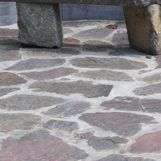 Violetto flagstones 3-7 cm dik (per 1 kg - art. 55023160)