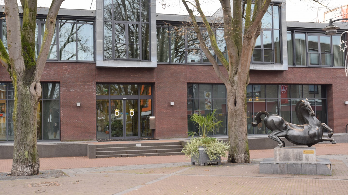 Gemeente Horst aan de Maas en AMC sluiten schoonmaakcontract