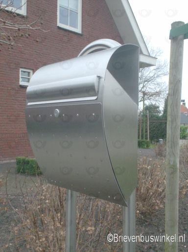 Heibi Quino met noppen RVS