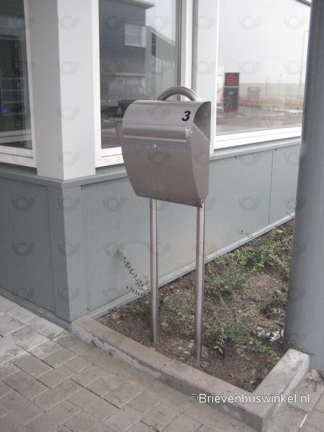 Heibi Quino met noppen RVS