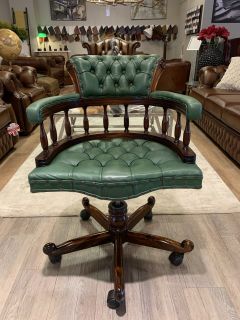 Tweedehandse handgemaakte Chesterfield bureaustoelen Engelse chesterfield bureaustoel groen in Nieuwstaat