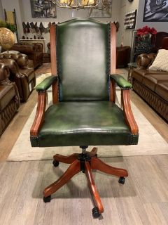 Tweedehandse handgemaakte Chesterfield bureaustoelen Engelse chesterfield bureaustoel groen in Nieuwstaat