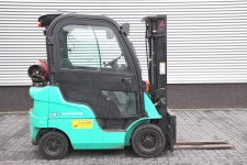 Mechanische heftruck 1.500 kg