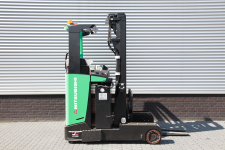 Reachtruck 2.000 kg