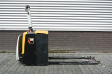Elektrische pallettruck 2.000 kg