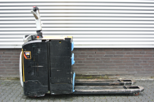 Elektrische pallettruck 2.500 kg