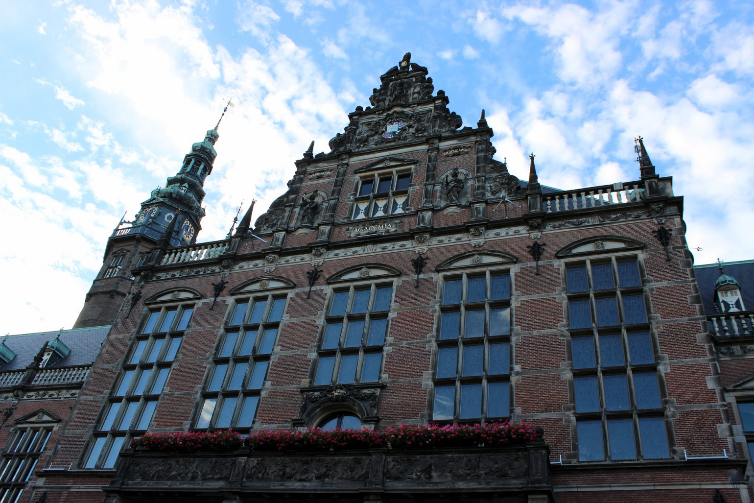 JOVD Groningen: Systematisch falen van de RUG vraagt om harde aanpak.