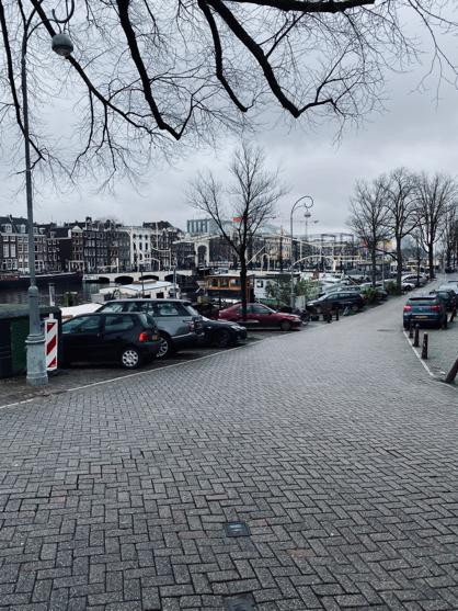 JOVD Amsterdam e.o.: Laat lerarentekort niet nog verder oplopen en stel per direct meer parkeervergunningen beschikbaar!