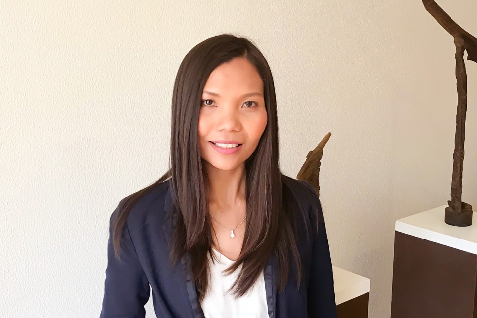 Kolibrie da bienvenida a Suchada Gamoljitr, nueva office manager , oficina en Madrid