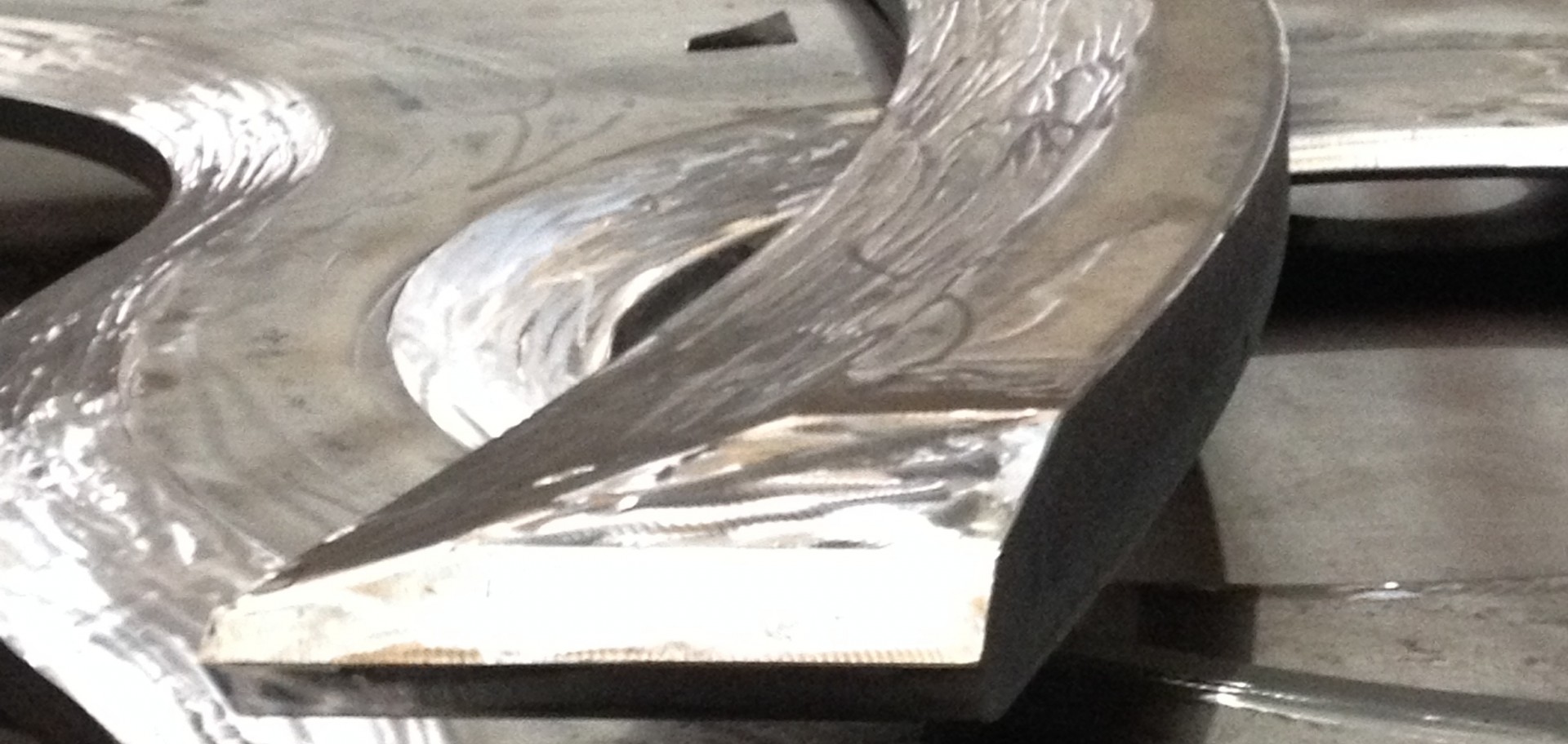 Bijzonder snijwerk door Steel Solutions International geleverd